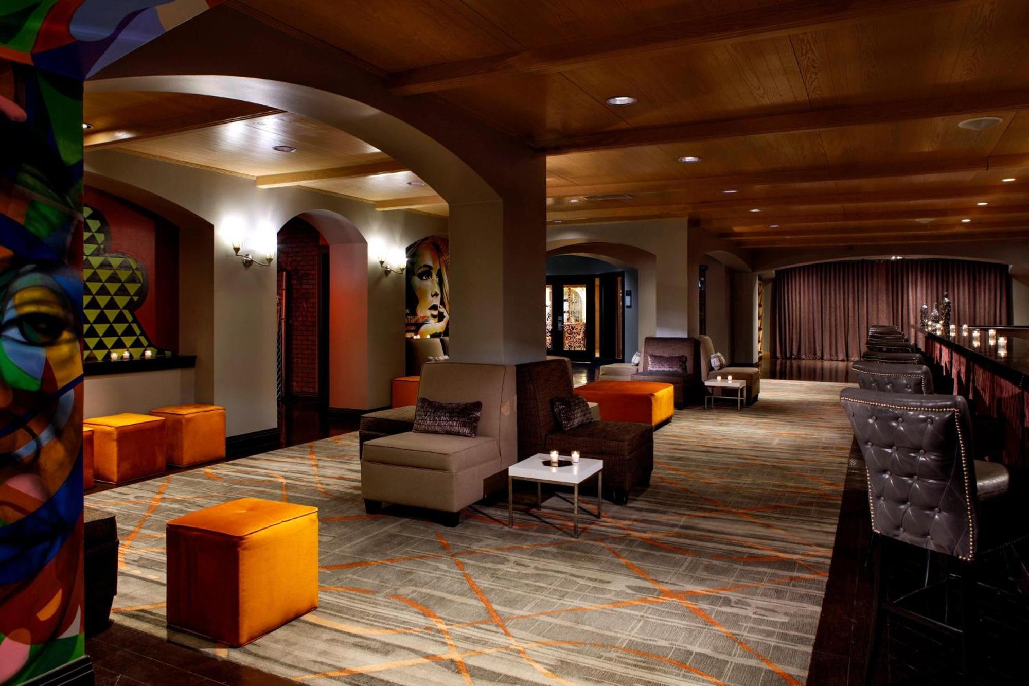 Renaissance Reno Downtown Hotel & Spa エクステリア 写真