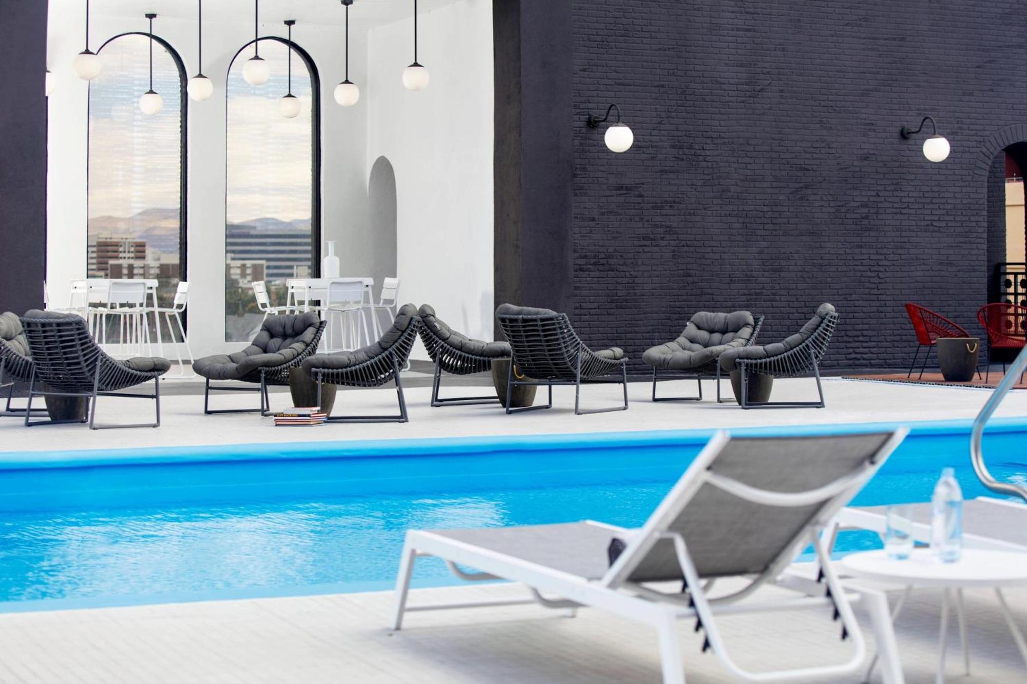 Renaissance Reno Downtown Hotel & Spa エクステリア 写真