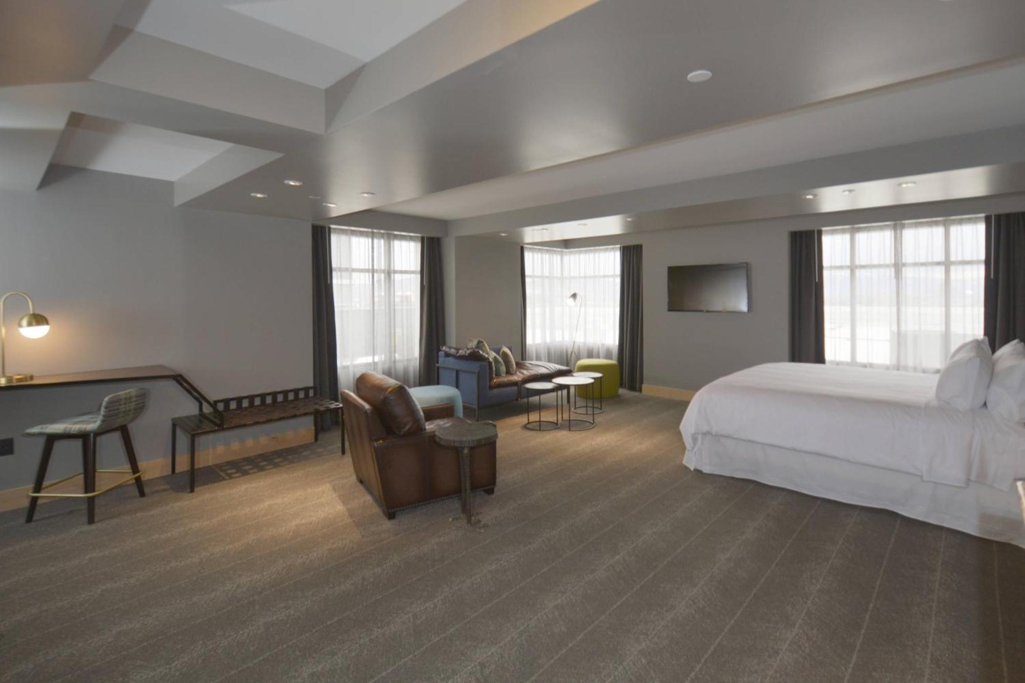 Renaissance Reno Downtown Hotel & Spa エクステリア 写真