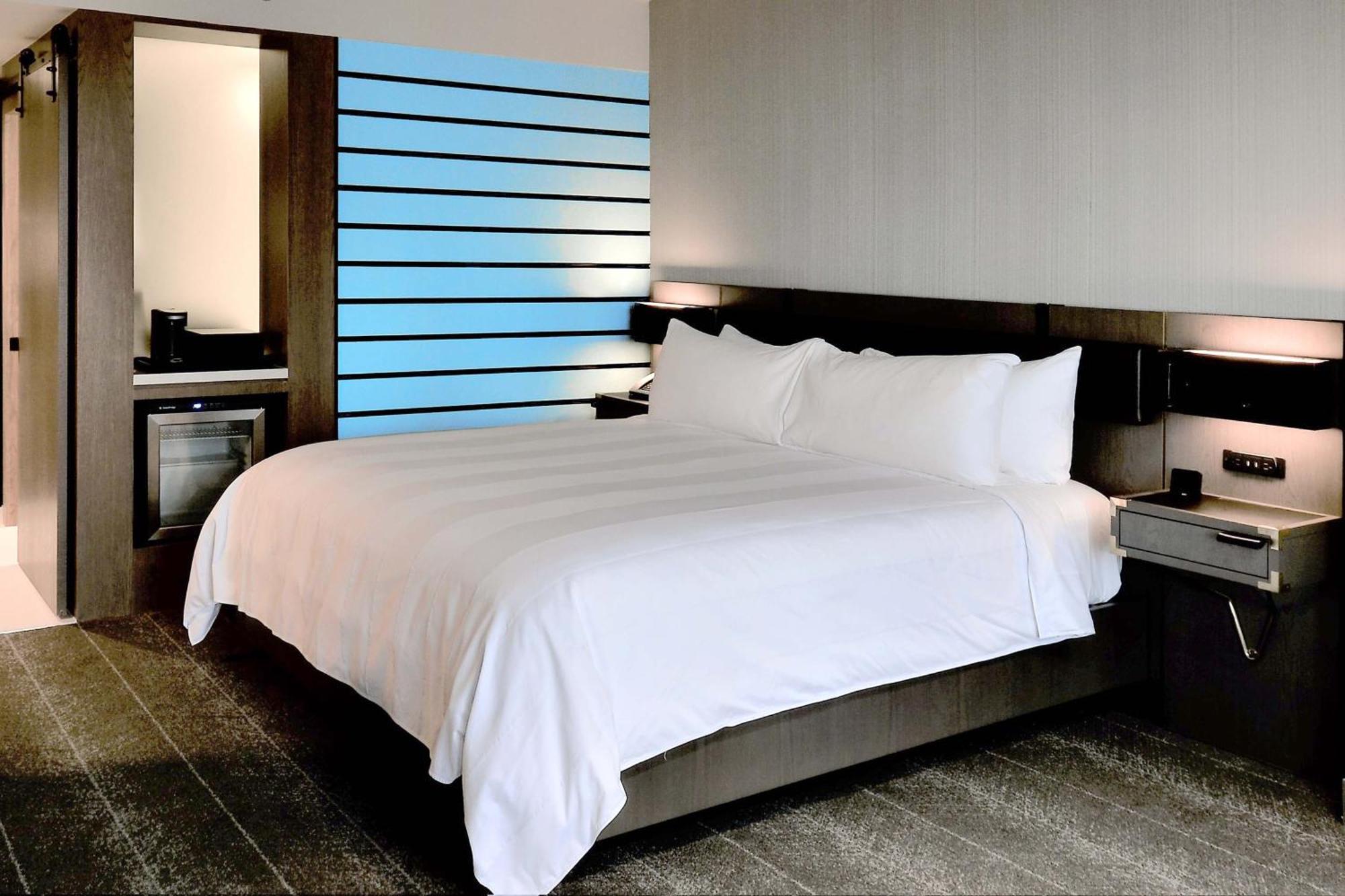 Renaissance Reno Downtown Hotel & Spa エクステリア 写真